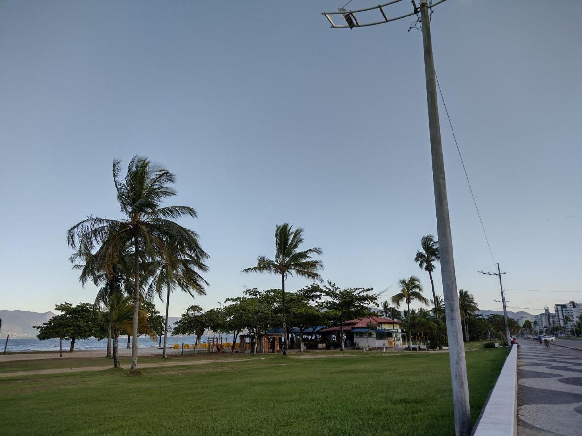 Hostel Le Castelle คารากัวตาตูบา ภายนอก รูปภาพ
