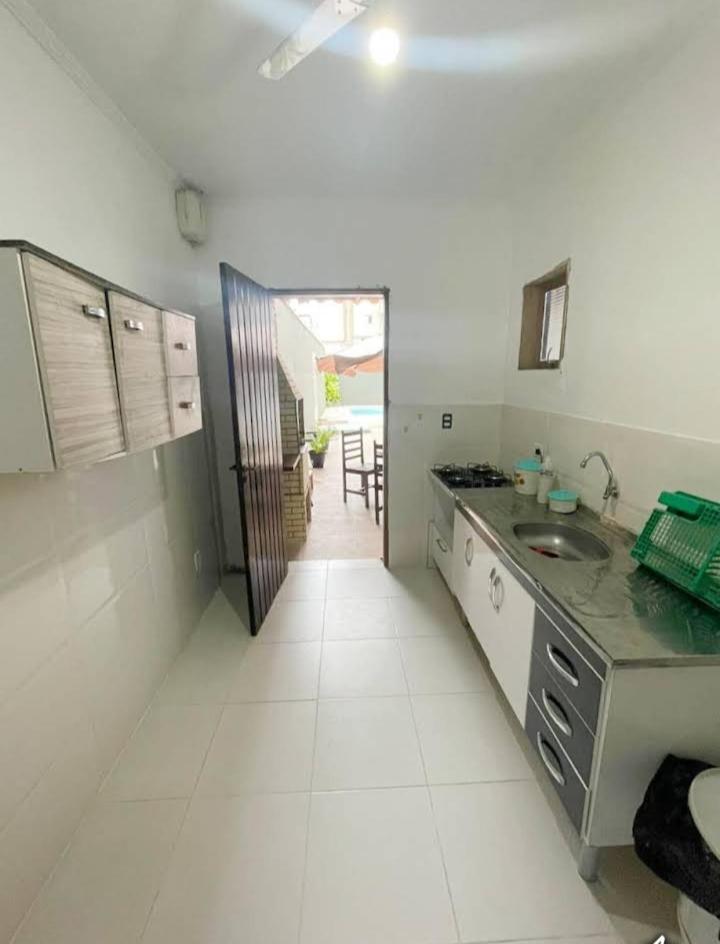Hostel Le Castelle คารากัวตาตูบา ภายนอก รูปภาพ